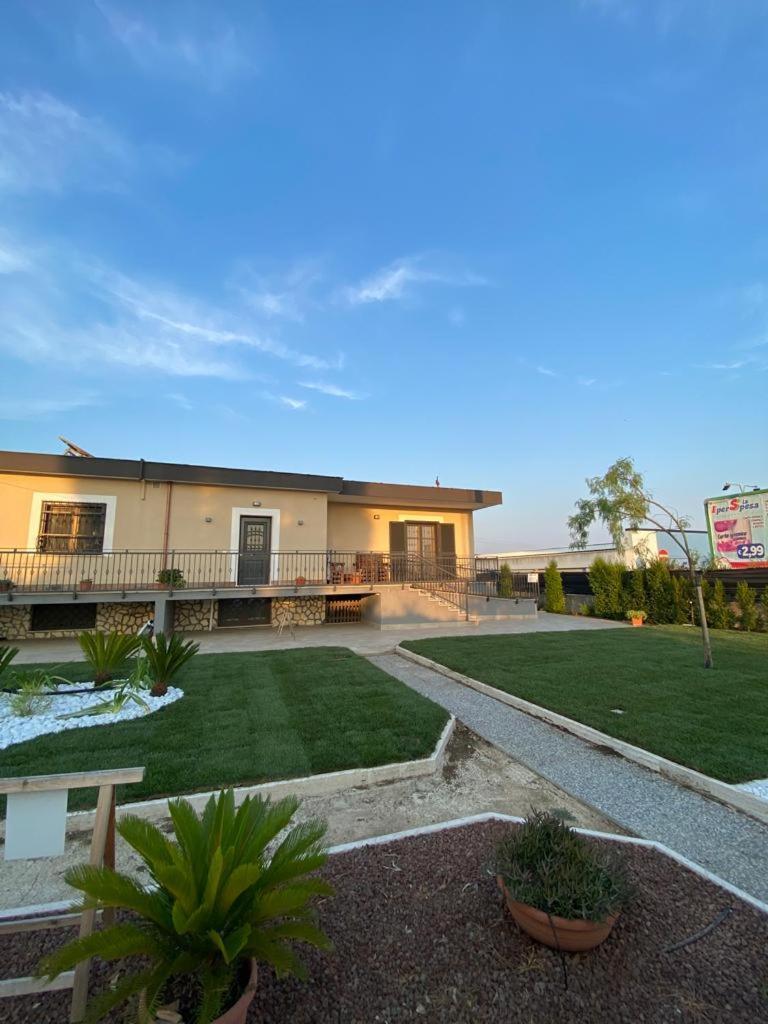 La Casa Del Borgo-Intero Appartamento Latina Exteriér fotografie